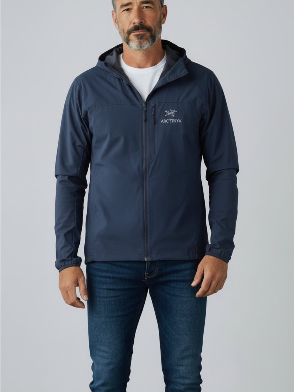 Arc’teryx Squamish Men’s Navy Windbreaker Hoody M
